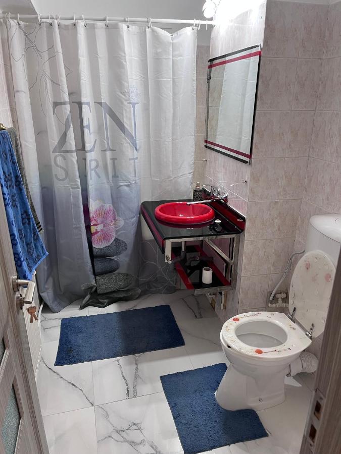 Apartament In Centrul Orasului 巴克乌 外观 照片