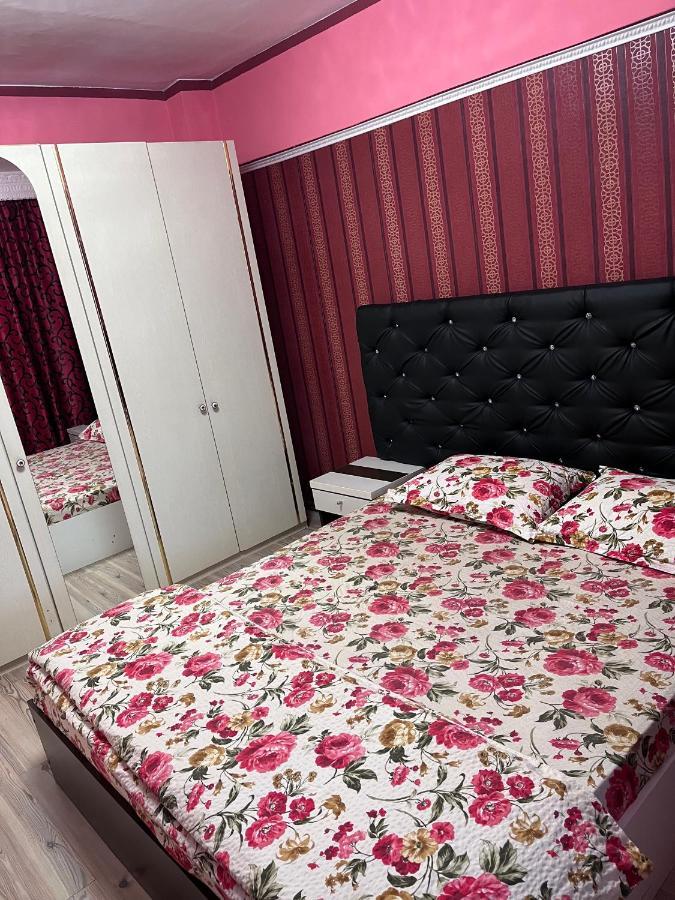 Apartament In Centrul Orasului 巴克乌 外观 照片